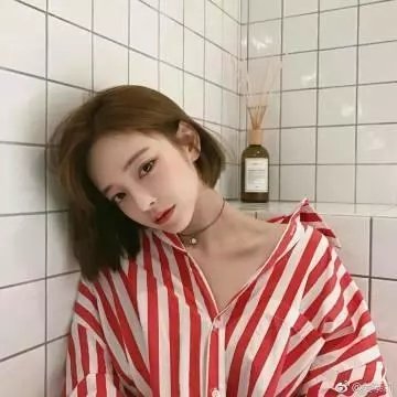 爱之咬痕封面